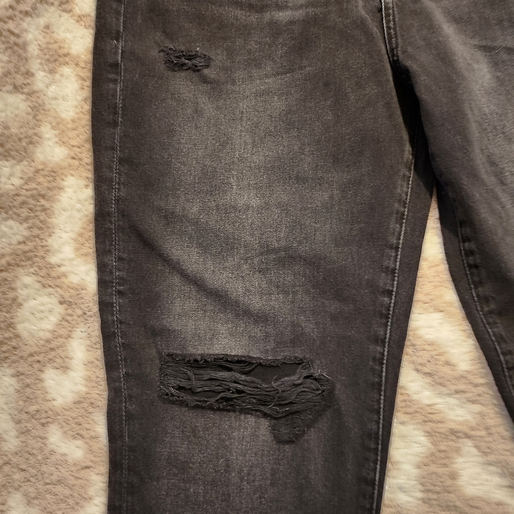 Jean - Picture 5 of 6